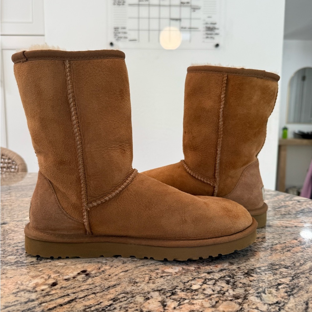 UGG Tan Sheepskin Lined Footwear - Picture 4 of 5